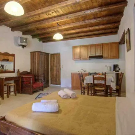 Stone Village Aparthotel